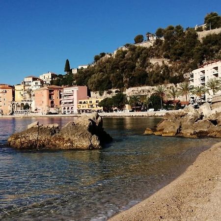 Appartement Cosy Situe A 2Mn De La Plage A Pied Climatise Villefranche-sur-Mer Exteriör bild