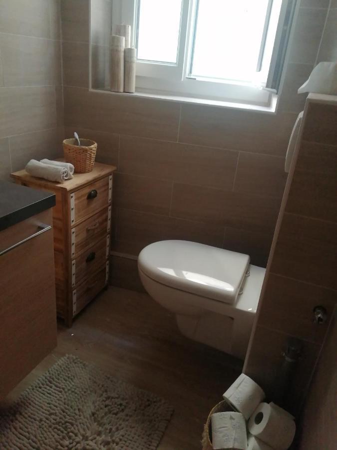 Appartement Cosy Situe A 2Mn De La Plage A Pied Climatise Villefranche-sur-Mer Exteriör bild